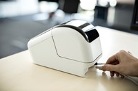 Labelprinter Brother DK QL-810W desktop 62mm wit-4